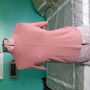 Tahari short sleeve sweater